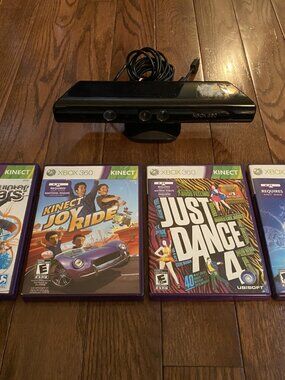 Xbox 360 Kinect Sensor Bar, Power Adapter & Plus 4 Games Tested